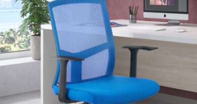 Silla de oficina azul