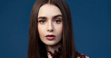 Lily Collins