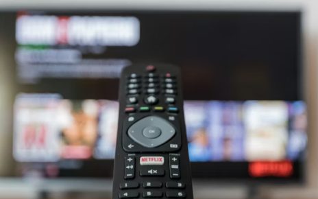 Reparto de ¿Es el enemigo? La película de Gila