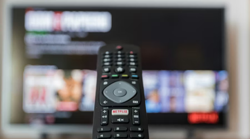 Reparto de ¿Es el enemigo? La película de Gila